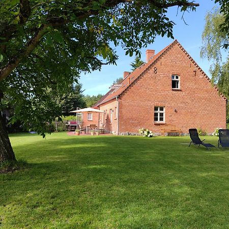 Forsthaus Zartwitzer Huette Apartment Rechlin Luaran gambar