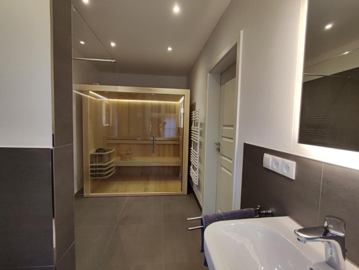 Forsthaus Zartwitzer Huette Apartment Rechlin Luaran gambar
