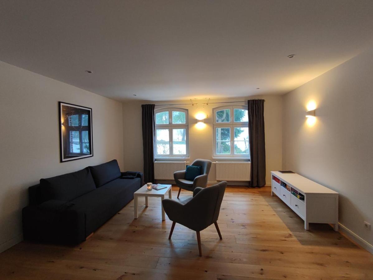 Forsthaus Zartwitzer Huette Apartment Rechlin Luaran gambar